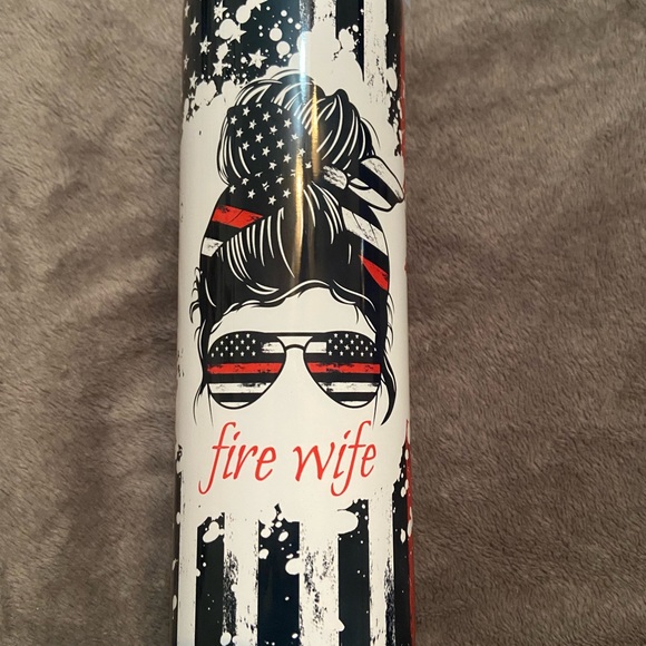 20oz fire wife tumbler with straw - Picture 1 of 3